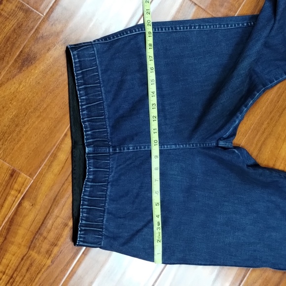 Soft Surroundings Cotton Elastic High Waisted Pull On Denim Jeans - Picture 7 of 10